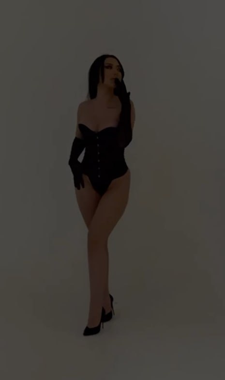 Evgeniya Sexy Escort in , Brunette 