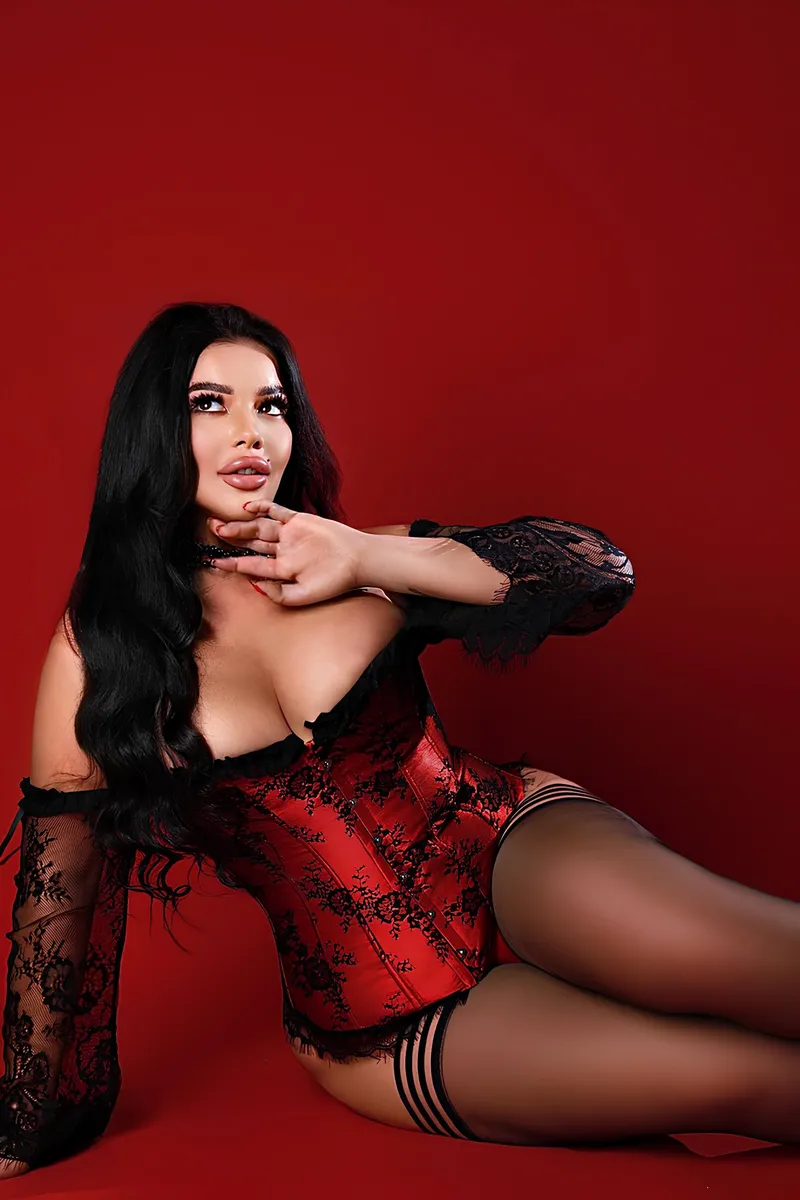 Agnia Escort in , 22yo - Brunette | Girls London № 2