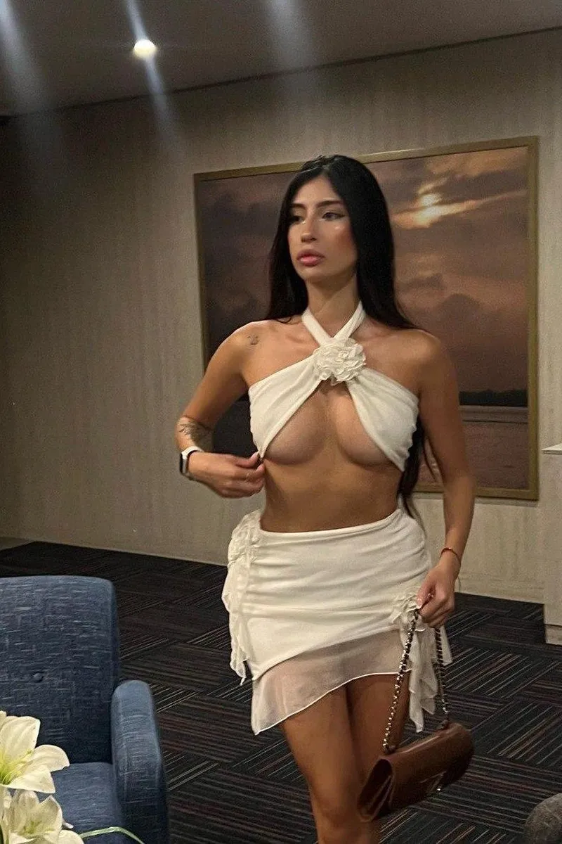 Freya Escort in , 31yo - Brunette