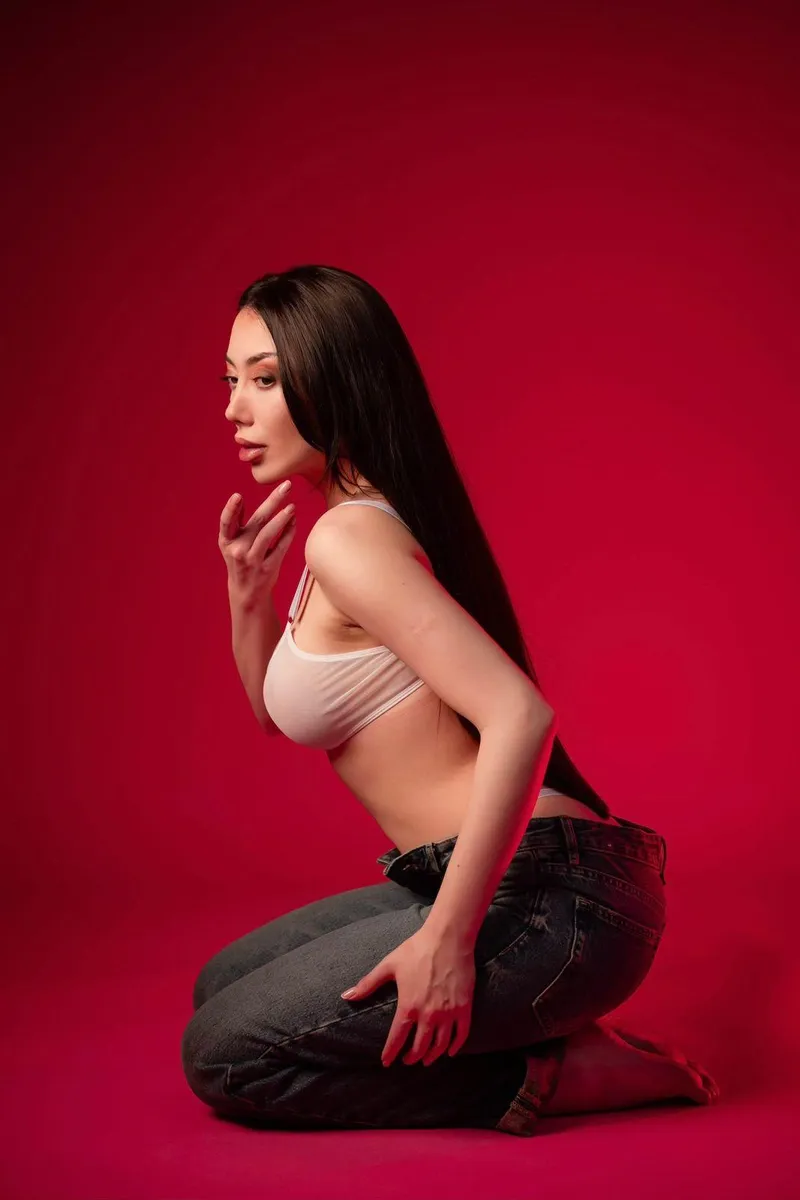 Escort Woman Evgeniya - Brunette, 26yo - price: 405£ | Girls London № 4 Evgeniya Escort Woman in , 26yo - Brunette | Girls London № 4