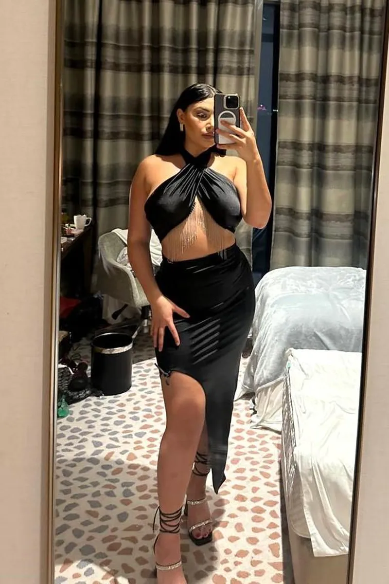 Luxury Escort Dana - Brunette, 30yo - price: 405£ | Girls London № 6 Dana Luxury Escort in , 30yo - Brunette | Girls London № 6