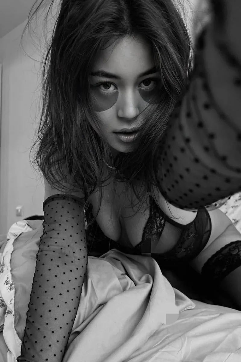 High Class Escort Dasha - Brown, 25yo - price: 315£ | Girls London № 7 Dasha High Class Escort in , 25yo - Brown | Girls London № 7