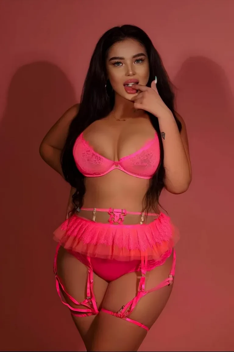 Agnia The Best Escort in , 22yo - Brunette | Girls London № 4