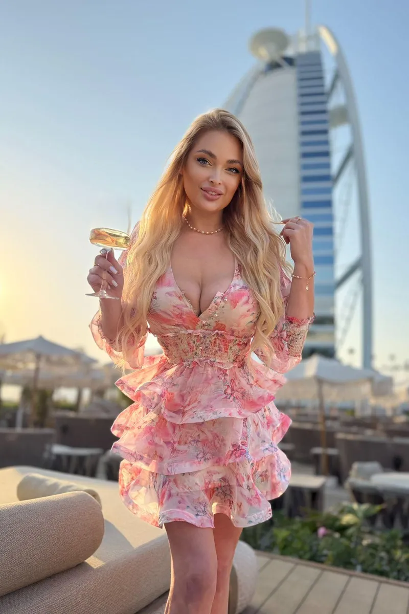 High Class Escort Amilie - Blonde, 20yo - price: 305£ | Girls London № 7 Amilie High Class Escort in , 20yo - Blonde | Girls London № 7