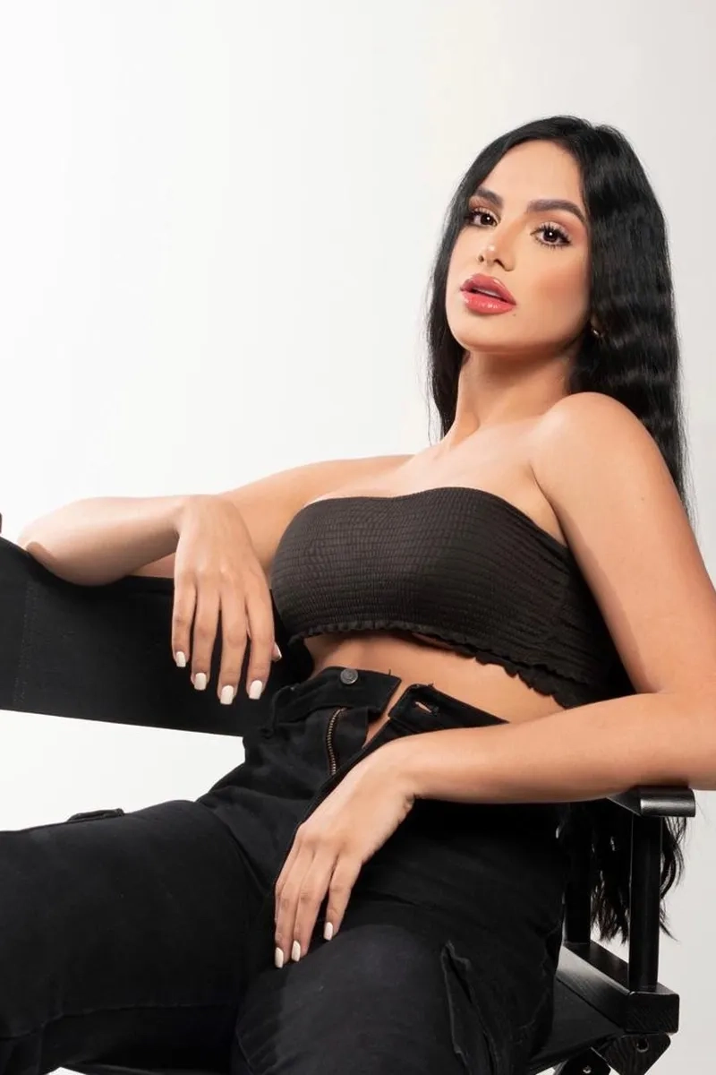Jade Vip Escort in , 21yo - Brunette | Girls London № 2