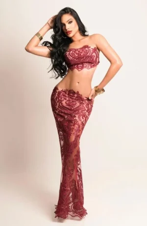 Jade Escort in , 21yo - Brunette