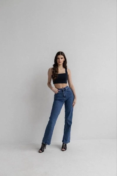 Elena Escort in , 27yo - Brown