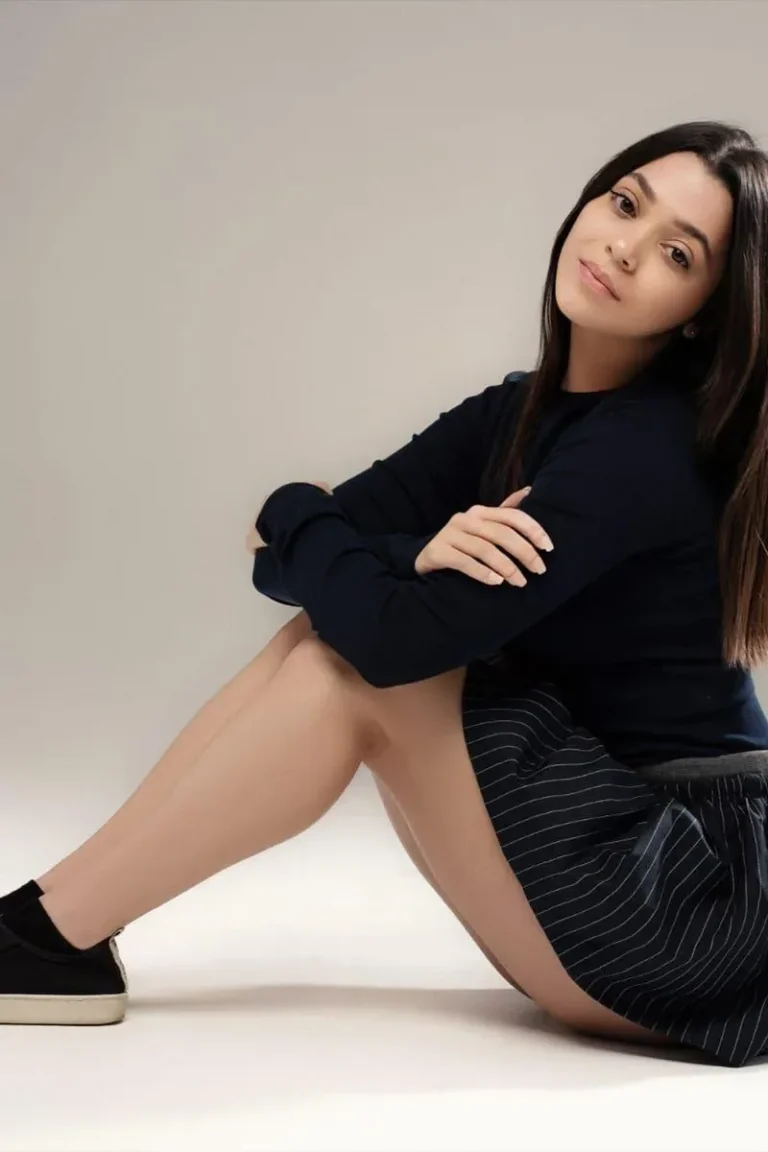 Lexi Vip Escort in , 21yo - Brunette | Girls London № 2