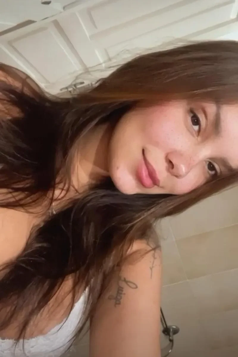 Frendi Escort in , 25yo - Brown