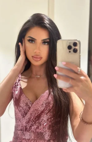 Samara Escort in , 23yo - Brown