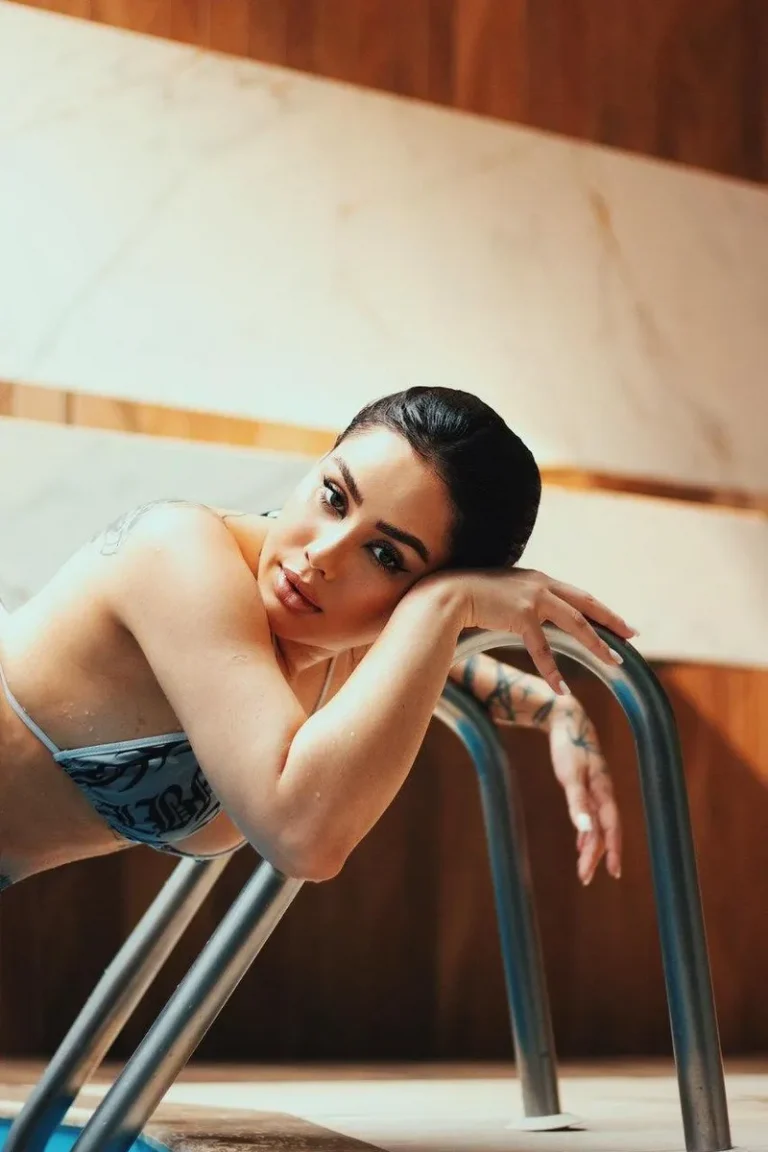 Ruby The Best Escort in , 24yo - Brunette | Girls London № 3