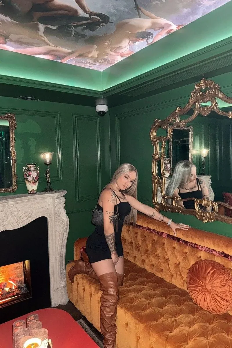 Escort Woman Tammy - Blonde, 23yo - price: 400£ | Girls London № 5 Tammy Escort Woman in , 23yo - Blonde | Girls London № 5