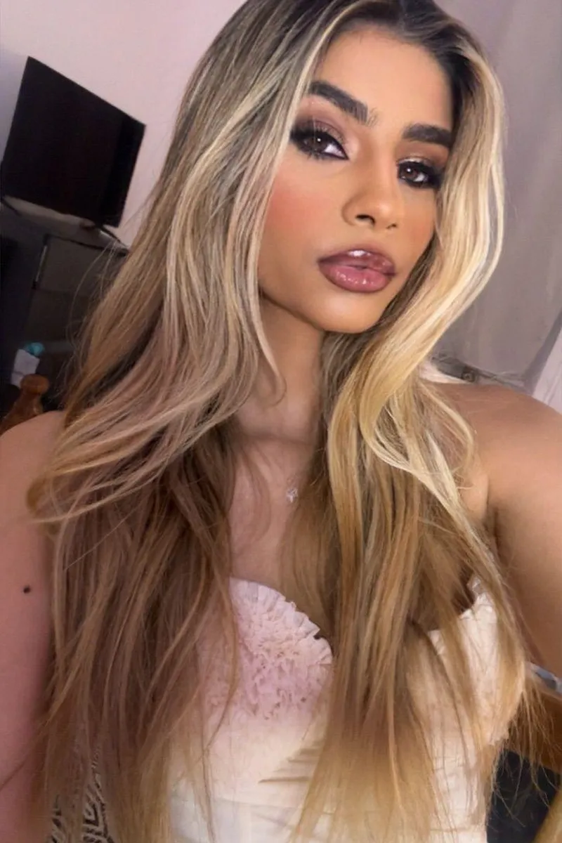 Perola Top Escort in , 25yo - Blonde | Girls London № 5