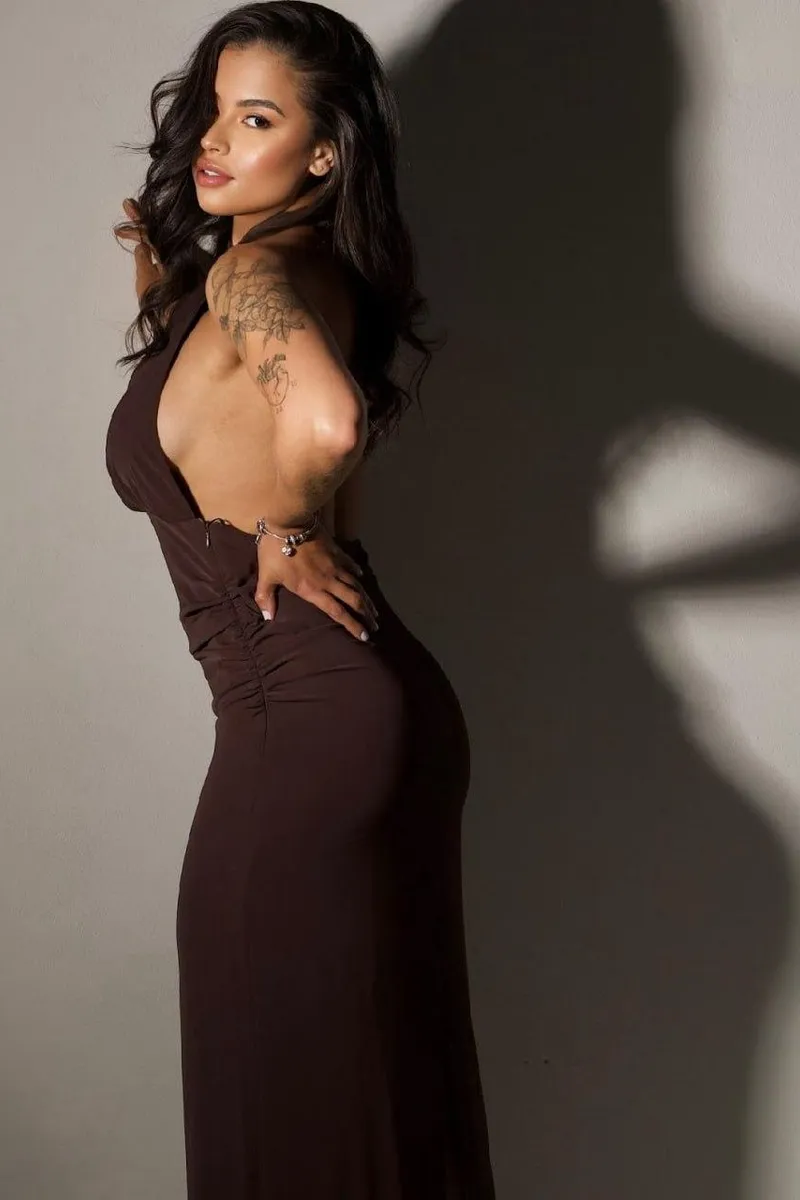 Stefani Top Escort in , 25yo - Brunette | Girls London № 5